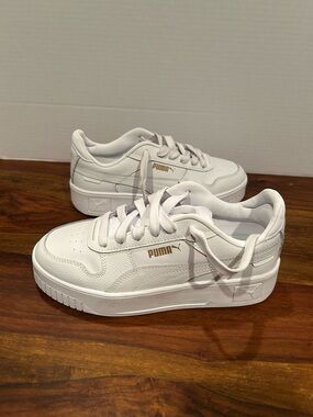Puma White Sneakers with Gold Logo Accent US7 W